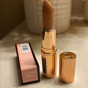 Charlotte Tilbury Penelope Pink Nude Lipstick